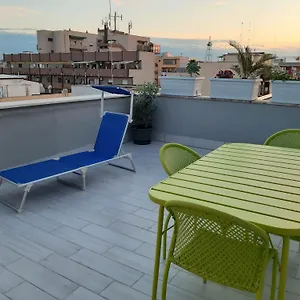 Attico Con Terrazza A Apartament Bari